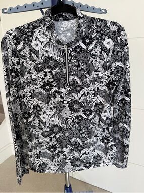 Nuovo Black & White Floral Zip-Neck Long Sleeve Top,size S, golf shirt